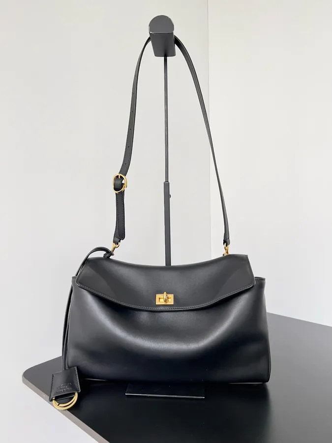 BaleNCIaga Rodeo Shoulder Bag