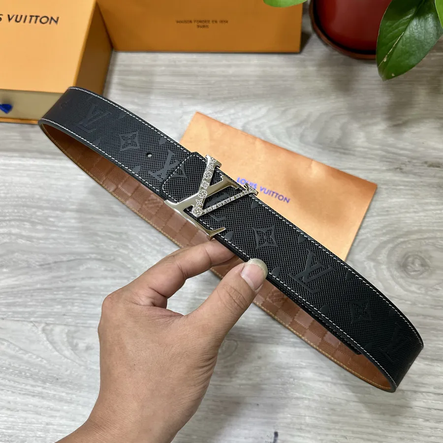 LV Louis Vuitton Double-Sided Grained Calfskin Wallet