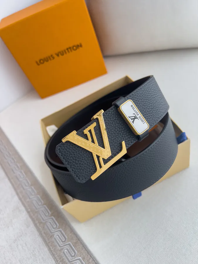 LV Belt - Classic Steel Clasp, Grained Calfskin