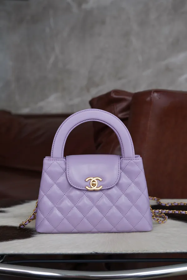 Chanel 24P Kelly Handbag Large