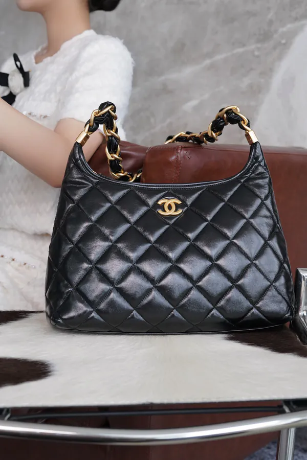 Chanel 24a Large Hobo Bag