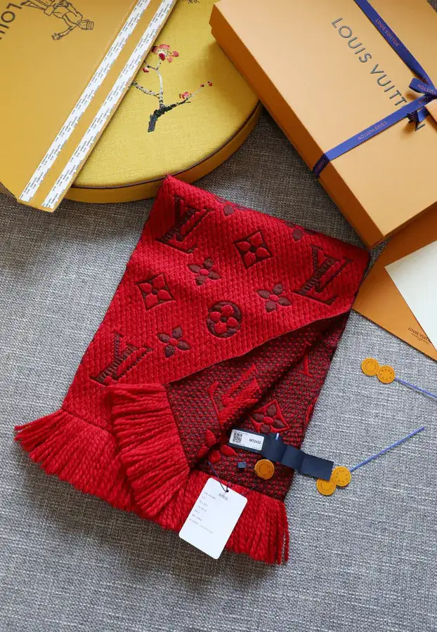 Original Chunky Red Wool