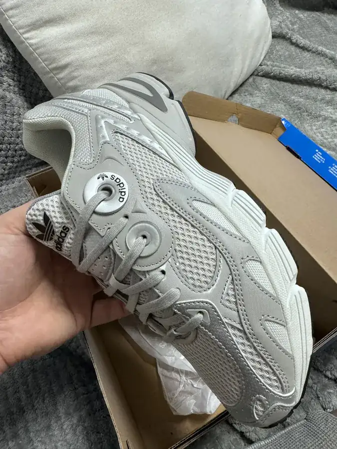 Adidas Originals Astir Silver Grey